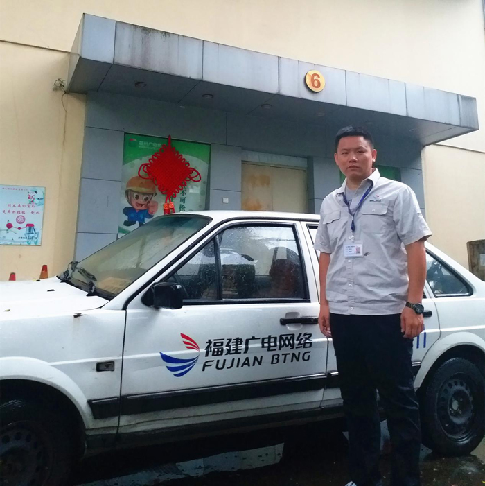 周向昆3.jpg 周向昆3.jpg