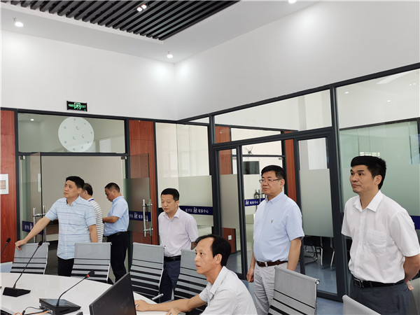 开云网页登陆人口党委委员、副总经理梁章林一行深入延平开云(中国)调研融媒体应急广播建设情况