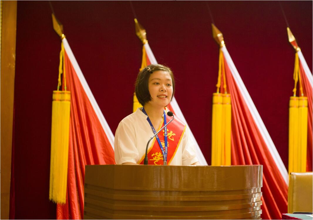 优秀党员发言.jpg 优秀党员发言.jpg