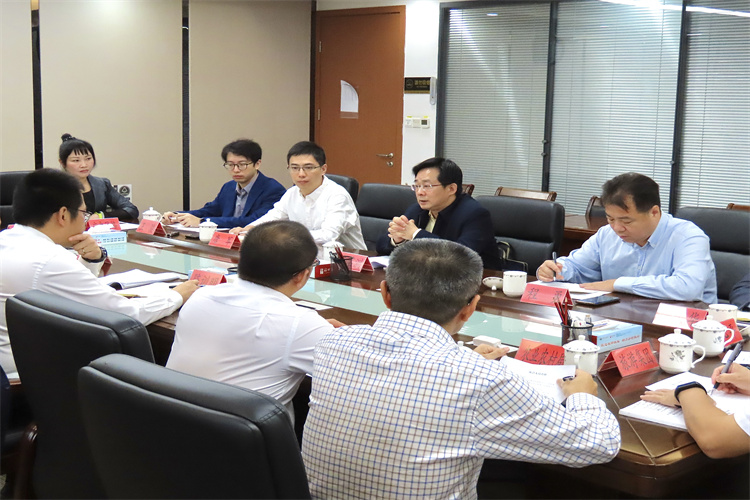 黄苇洲总经理一行赴平潭开云(中国)调研工作-3.jpg 黄苇洲总经理一行赴平潭开云(中国)调研工作-3.jpg