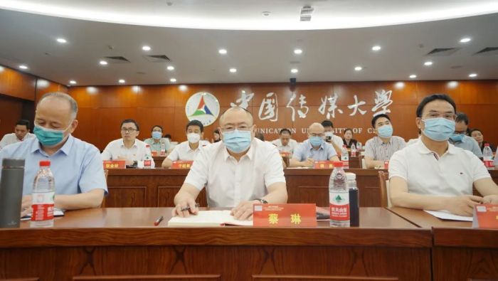 640 (2).jpg 640 (2).jpg