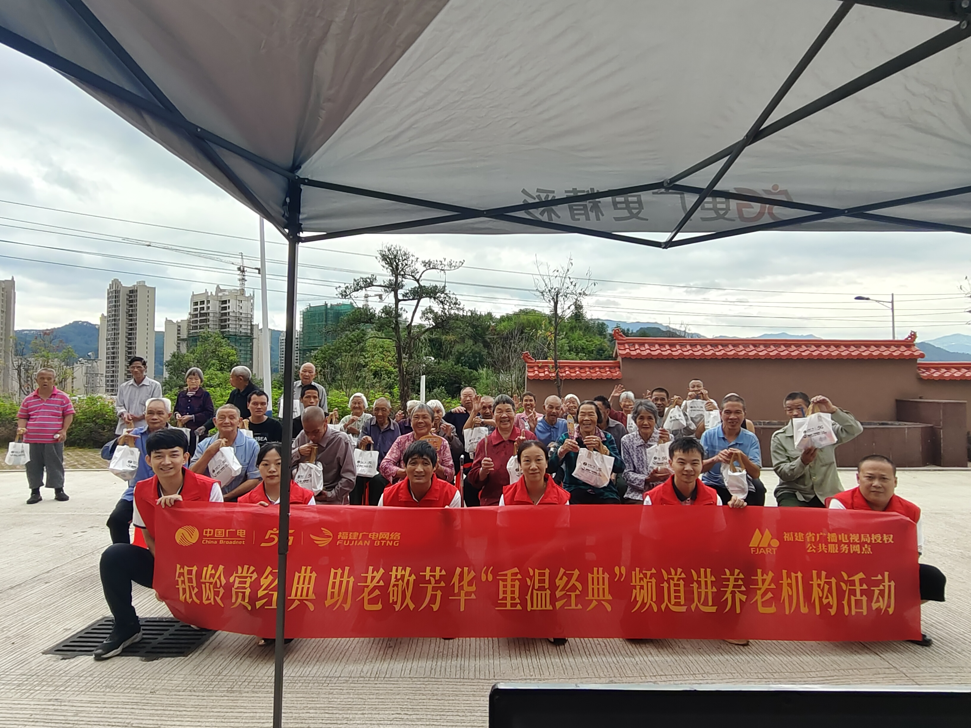 合照2.jpg