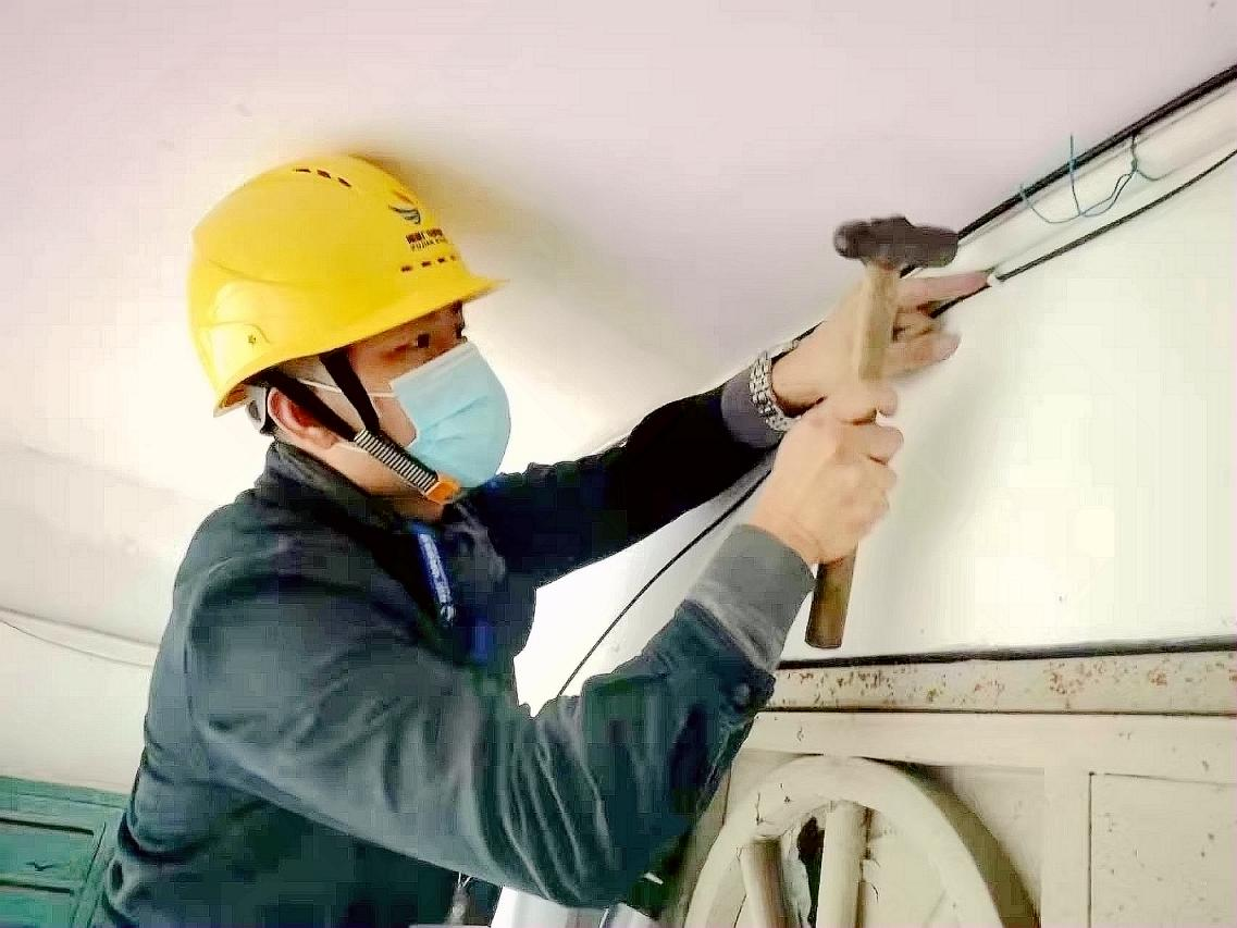 在平凡的岗位上，做用户“信得过的人” --长乐开云(中国)航城广电网络站营维员 蒋海清