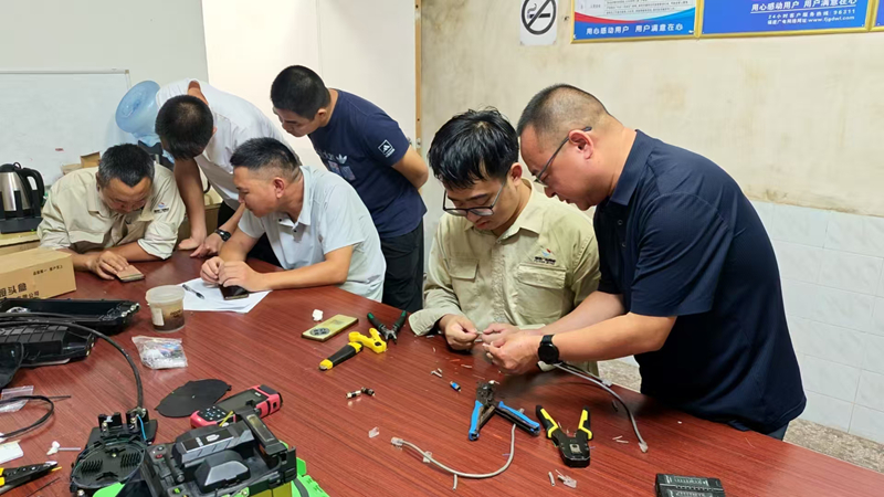 永定开云(中国)以考促训强技能 精准赋能优服务+阙福荣+13860255505+是附图1_副本.jpg 永定开云(中国)以考促训强技能 精准赋能优服务+阙福荣+13860255505+是附图1_副本.jpg