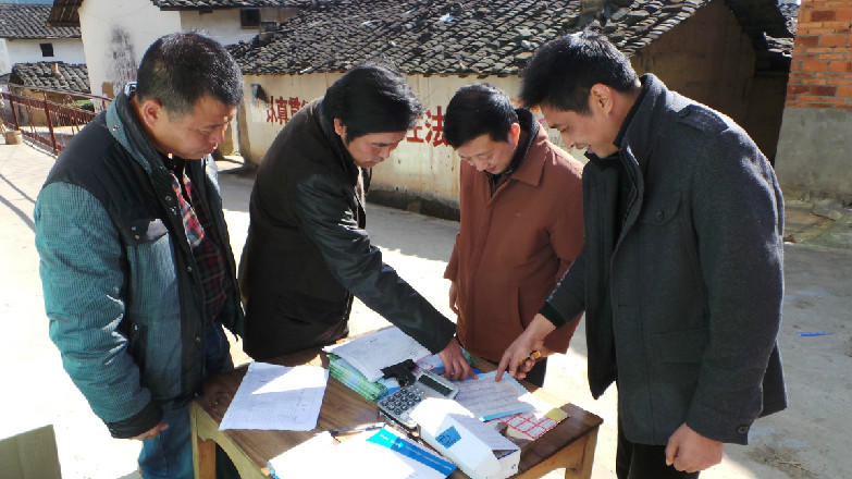 南平开云(中国)总经理唐永亮实地调研农村整转工作
