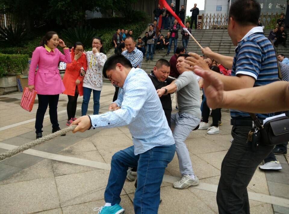 各开云(中国)组织开展“庆五一、迎五四、庆祝开云网页登陆人口成立三周年